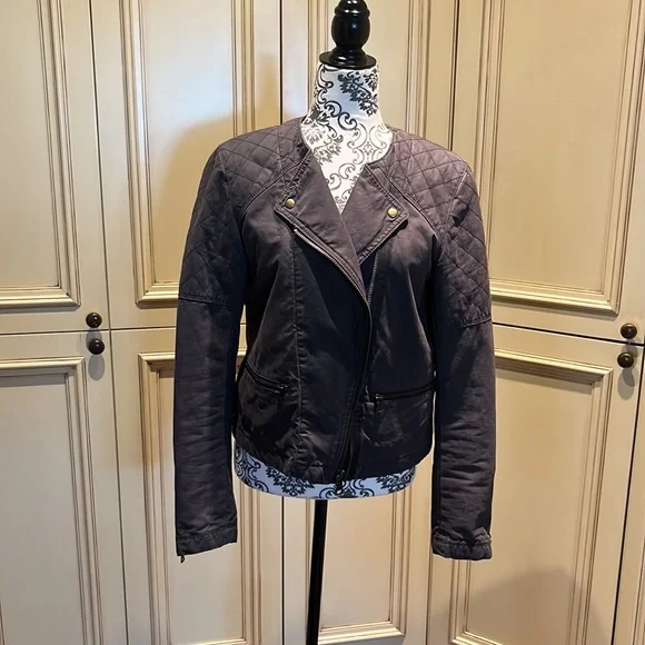 EUC - GAP MOTO Jacket - Picture 3 of 14